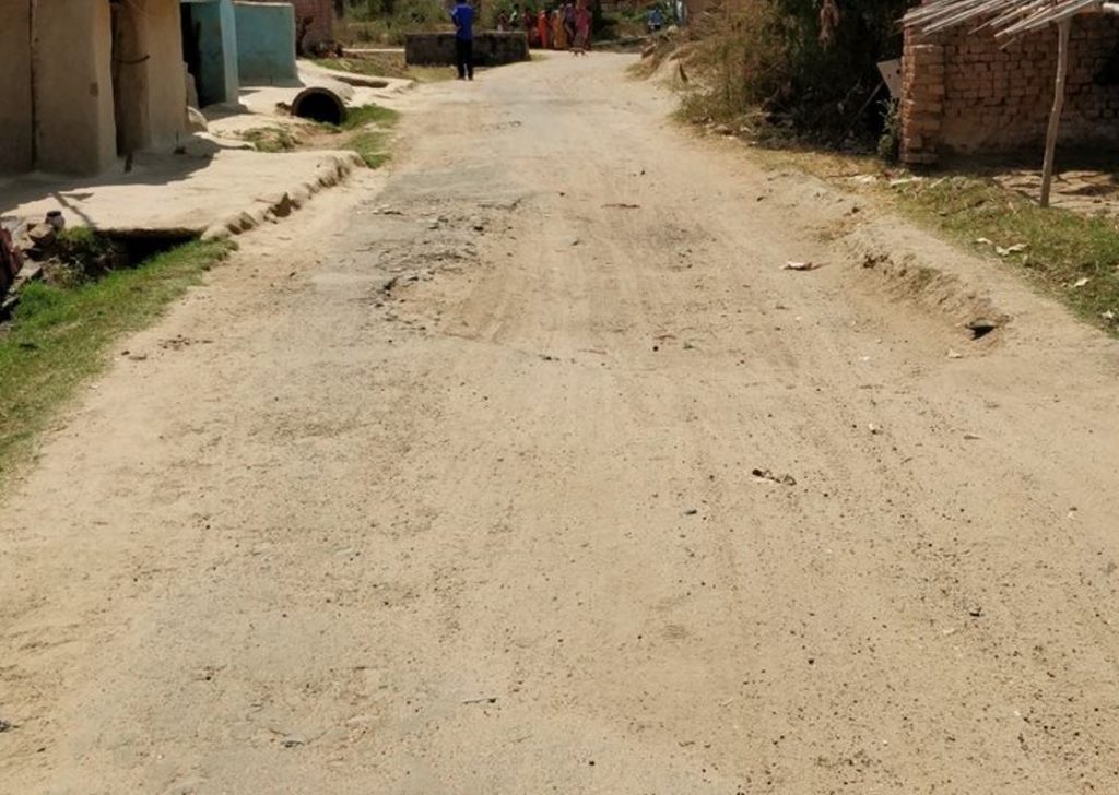 नगरपालिकाकै पुरानो गाउँमा बल्ल पुग्यो मोटरबाटो