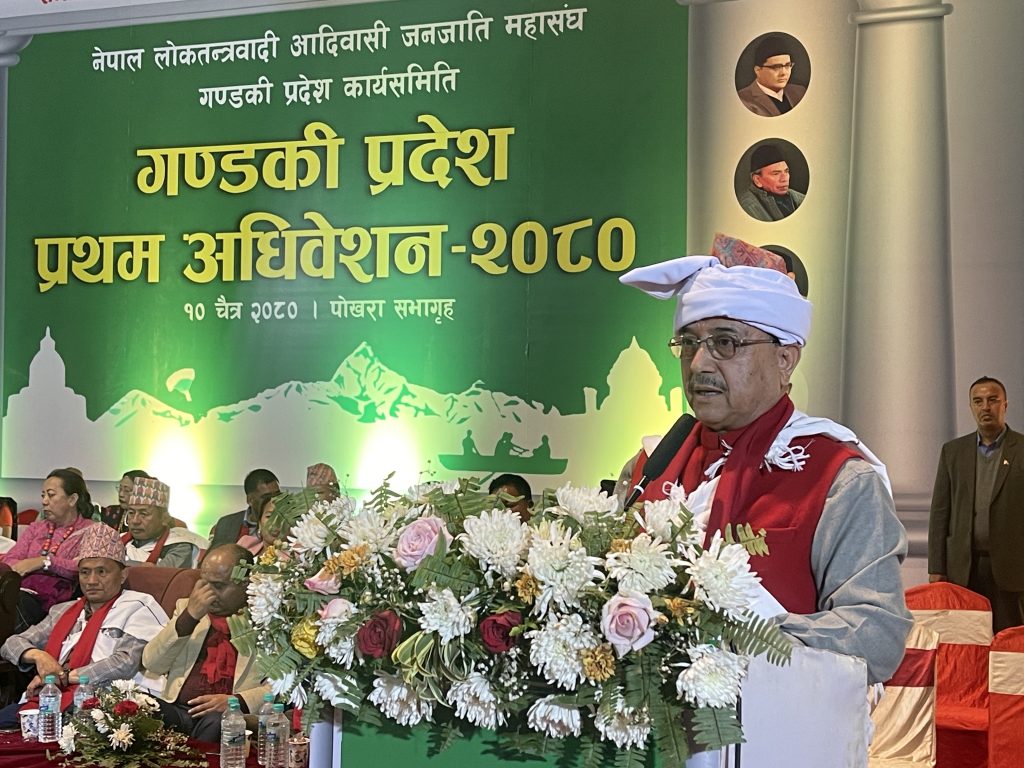 प्रचण्डले गठबन्धन तोडेर धोका दिए : उपसभापति खड्का