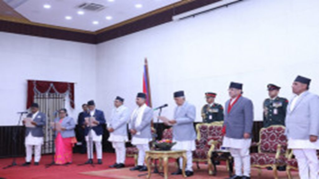 तीन प्रदेश प्रमुखलाई गराए राष्ट्रपतिले सपथ