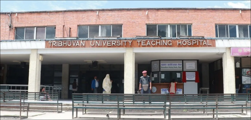 अस्पतालमा एसीको पाइप विष्फोट हुँदा भागाभाग