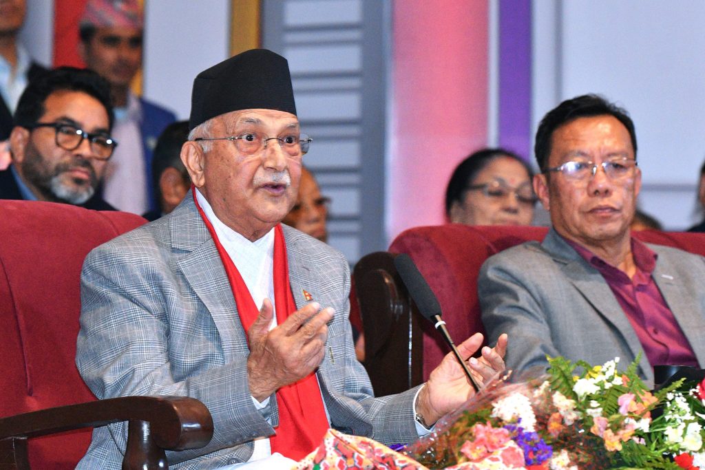 नजिकिएका नेपाल–खनालको ओलीले गरे आलोचना (भिडियो)