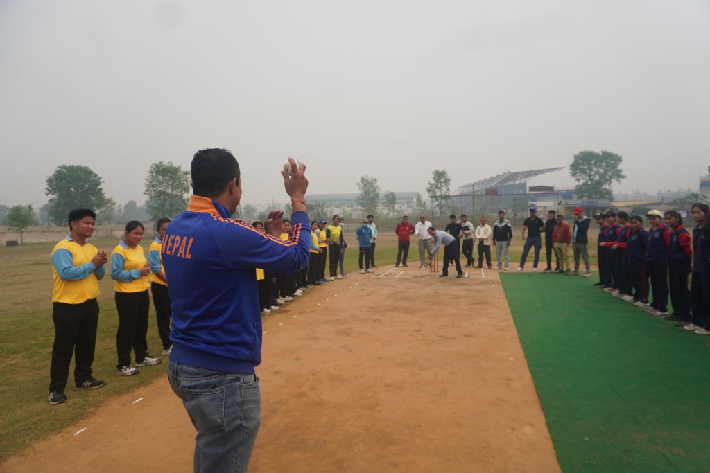 पोखरामा विद्यालय स्तरिय टी–ट्वान्टी छात्रा क्रिकेट प्रतियोगिता शुरु