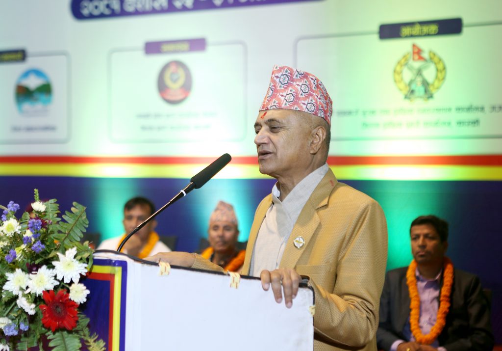 ट्राफिक नियम पालना गर्न झन्झट नमानौं : मुख्यमन्त्री अधिकारी