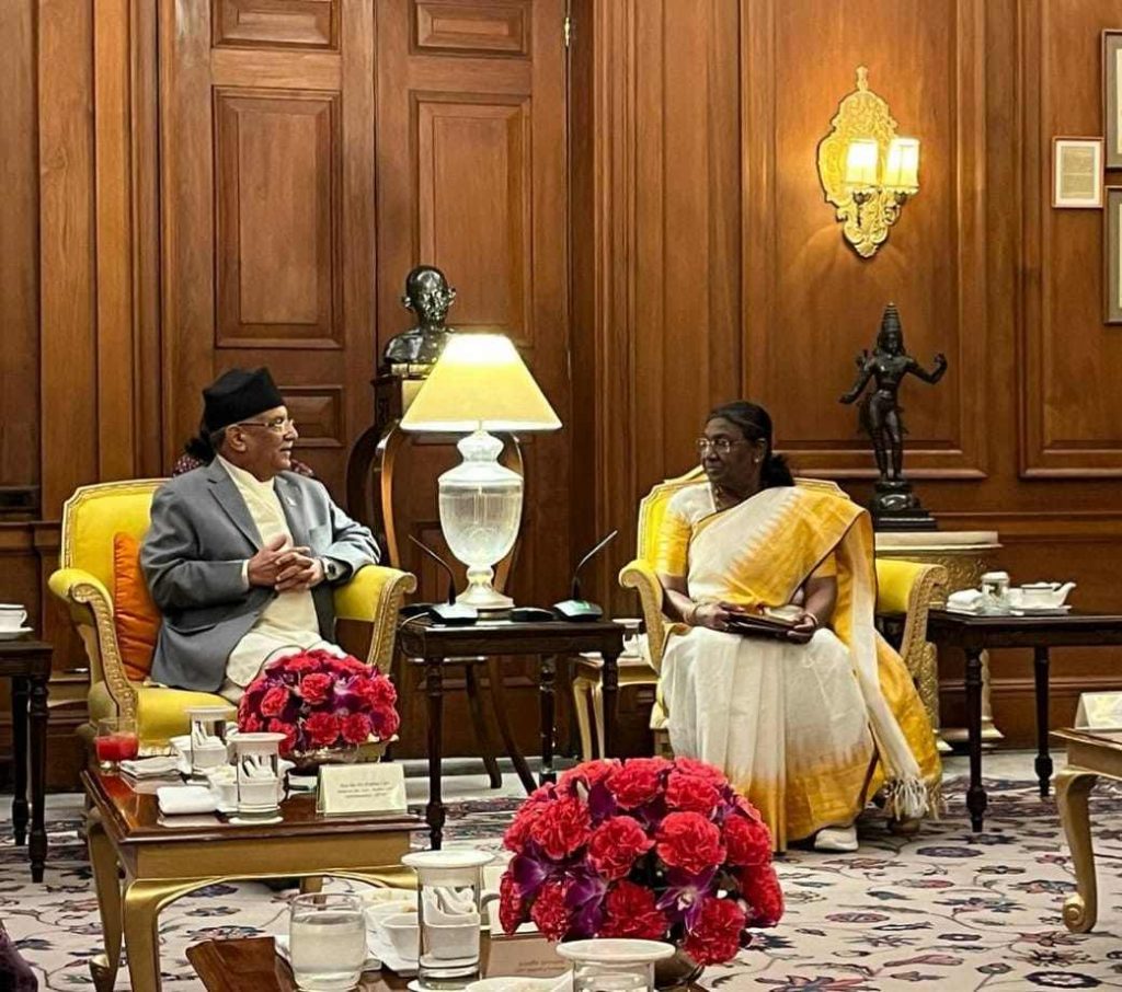 भारतीय राष्ट्रपति मुर्मुसँग प्रधानमन्त्री प्रचण्डको भेट
