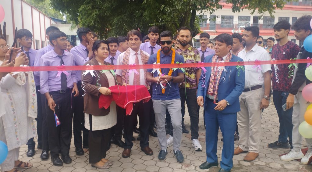 प्रतिभा माविकोे क्रिकेट ‘प्राक्टिस नेट’दीपेन्द्र सिंह ऐरीद्वारा उद्घाटन