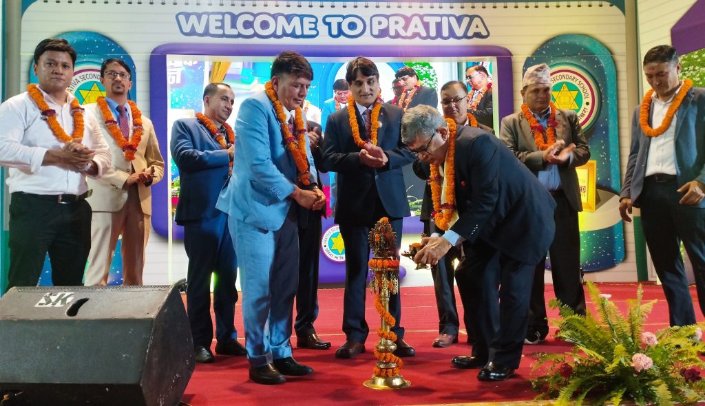 प्रतिभा माविमा नवआगन्तुक विद्यार्थीलाई स्वागत