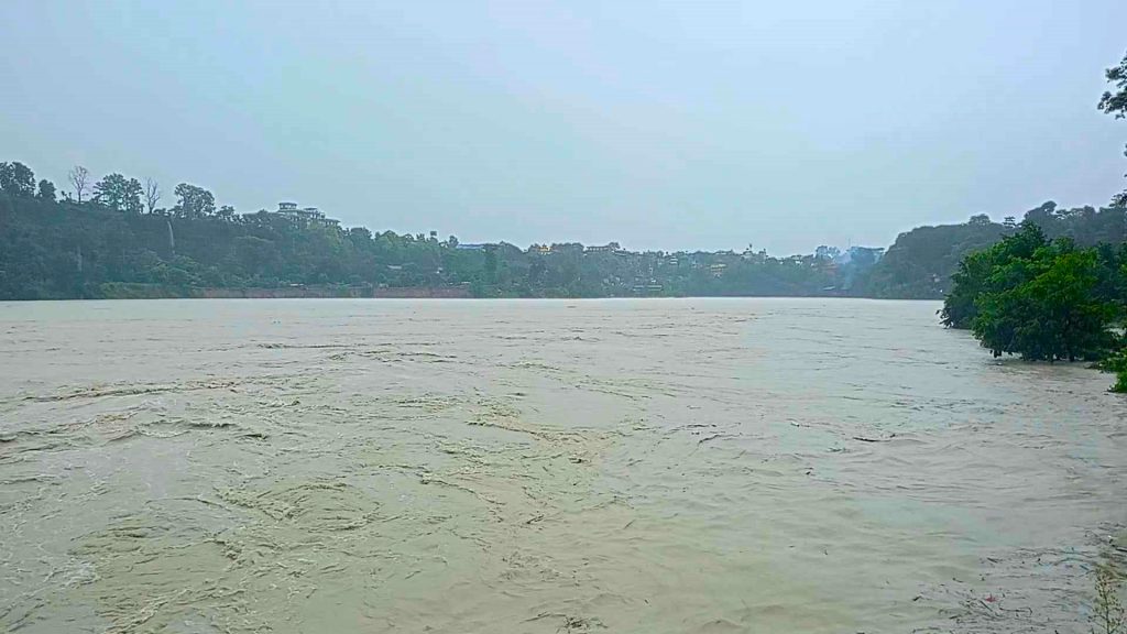 बढ्यो रामघाटमा सेतीको जलसतह, ५ परिवारलाई सुरक्षित स्थानमा सारियो