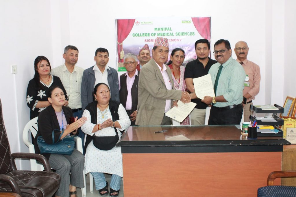 पोखरा-१४ का स्थानीयले मणिपाल अस्पतालमा छुट पाउने