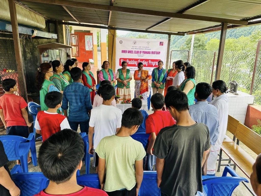 कल्याणी बालआश्रमलाई इनरह्वील क्लव अफ पोखरा मिडटाउनको सहयोग