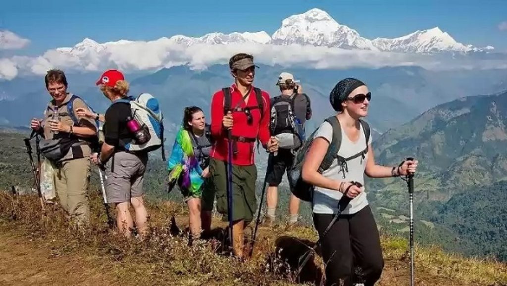 अन्नपूर्ण क्षेत्रमा एक महिनामै ३३ हजार बढी विदेशी पर्यटक भित्रिए