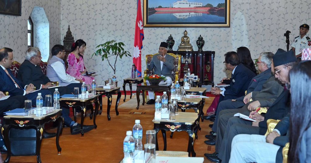 राष्ट्रपतिसँग भारतीय विदेश सचिवको भेट