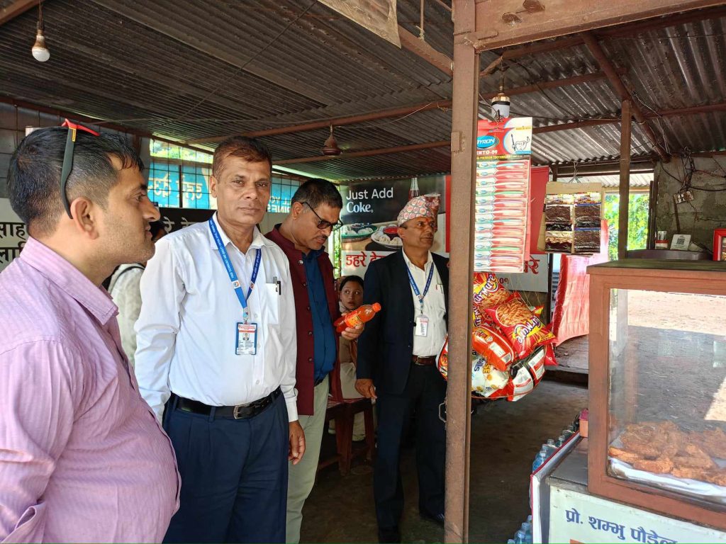 स्याङ्जाको नागडाँडा र भालुपहाडका होटल तथा रेष्टुरेन्टमा अनुगमन