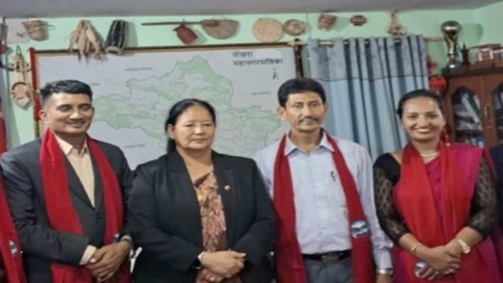 व्यवसायी र उपभोक्तामैत्री बैधानिक व्यवसायमा पोउवा संघको जोड