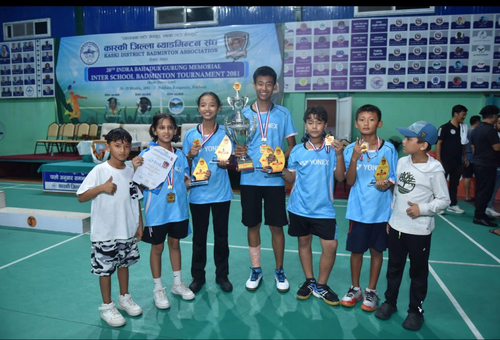 मैत्रिय पाठशाला विद्यालय स्तरिय ब्याडमिन्टन प्रतियोगिताको च्याम्पियन