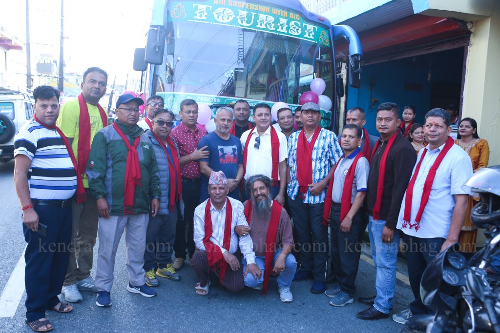 पोखराको काहुँखोला देखी काठमाडौं सम्म सोफा र एसी सहितको बस सञ्चालन