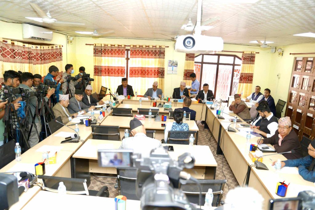 सडकमा अलपत्र यात्रुलाई तत्काल गन्तव्यमा पुर्‍याउन निर्देशन