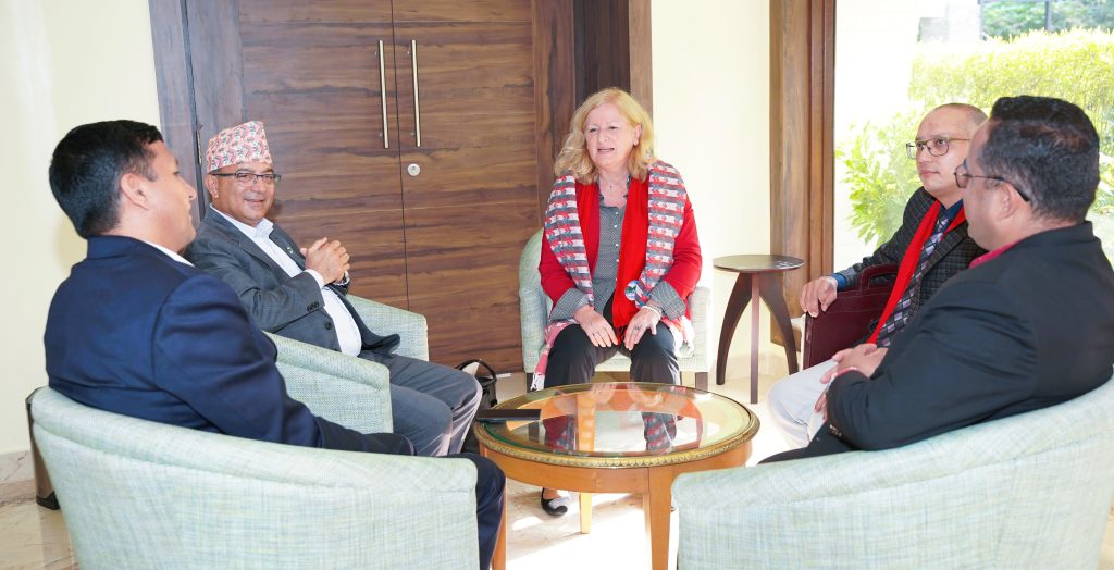 नेपालका लागि फ्रान्सकी राजदूत र नगर प्रमुख आचार्य बिच भेटवार्ता