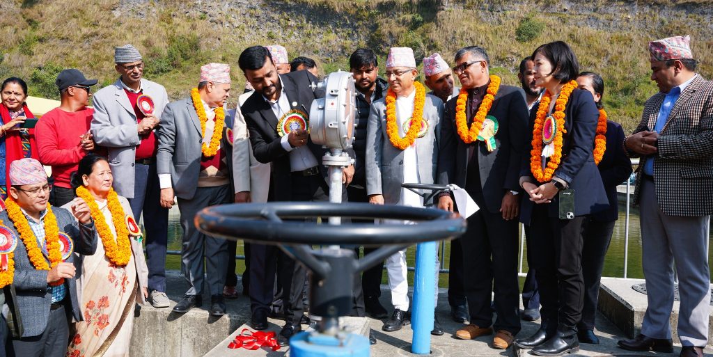 अब पोखरामा सिधै धाराबाट पानी पिउन सकिने