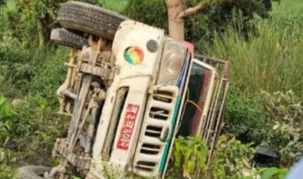 देउसी भैलोको गाडी दुर्घटना, १० जना घाइते