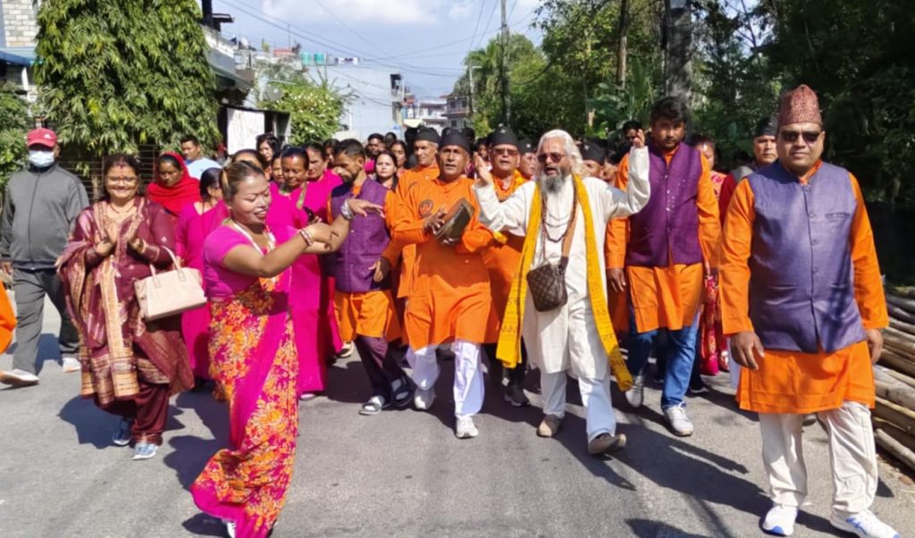 ढुंगेसाँघुमा हुने कोटिहोमको तयारी अन्तिम चरणमा, प्रमुख बाचक ढकाललाई स्वागत