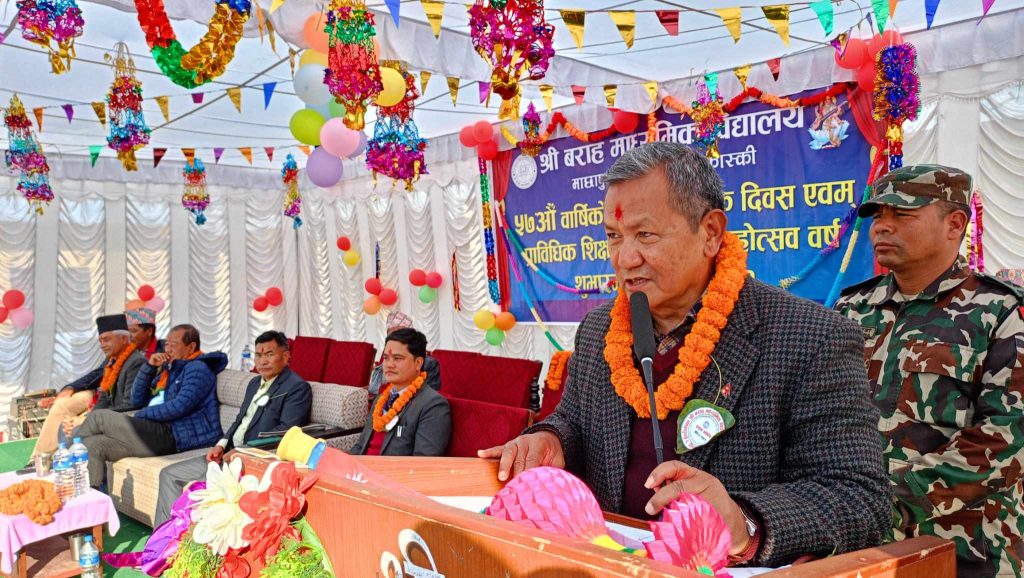 एक वर्षभित्र देशभित्रै राहदानी छाप्ने सञ्चारमन्त्री गुरुङको उद्घोष