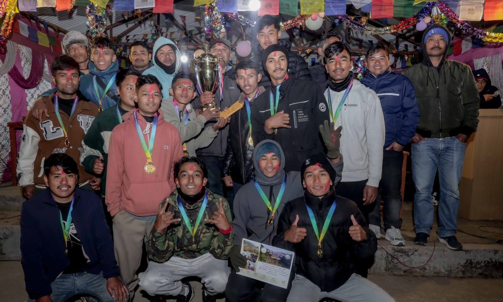 घलेल ल्होछार उत्सव सकियोः घान्द्रुक किम्चेलाई भलिबलको उपाधि