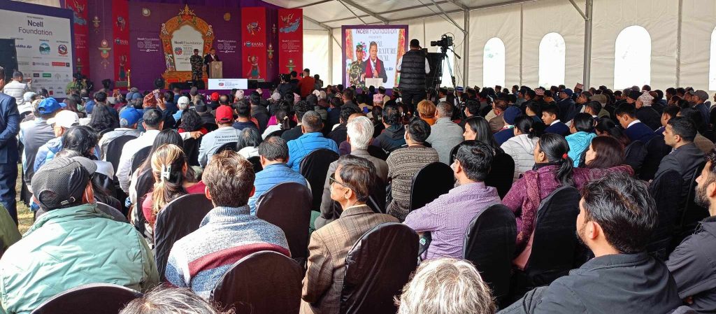 साहित्य अभिव्यक्तिको सशक्त माध्यम : सञ्चारमन्त्री गुरुङ