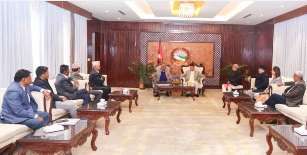 भूमिसम्बन्धी अध्यादेशबाट पछि हट्यो सरकार