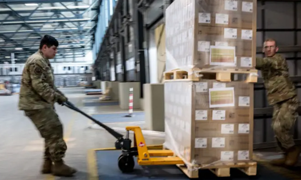 युक्रेनलाई दिंदै आएको सैन्य सहयोग अमेरिकाले बन्द गर्ने