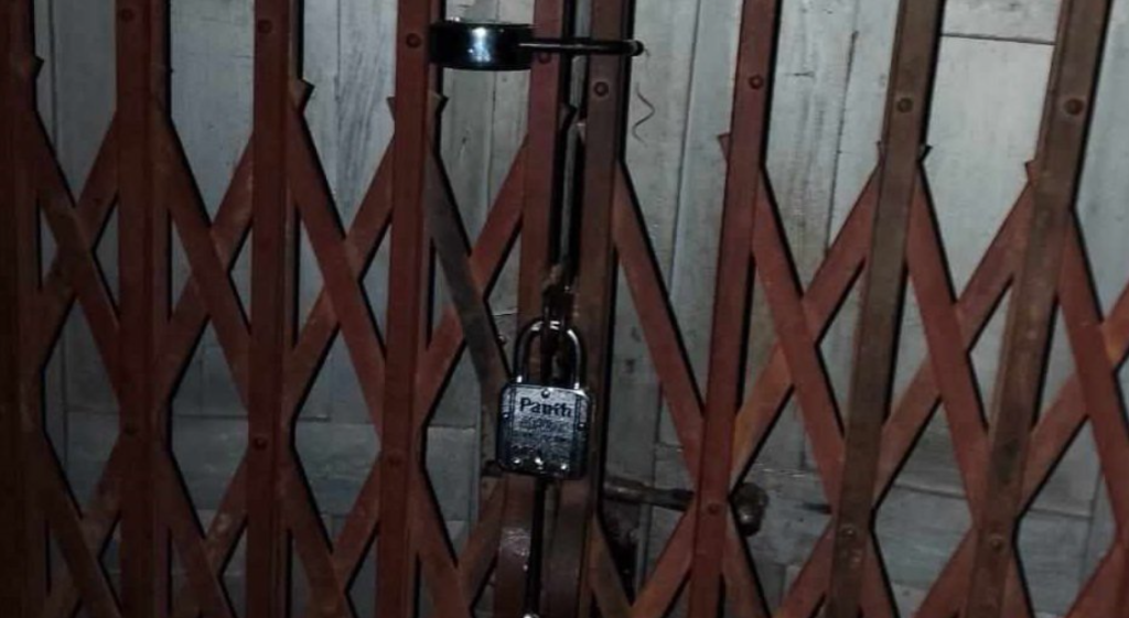 त्रिचन्द्रमा स्ववियु अध्यक्षका उम्मेदवारले मध्यरातमा लगाए ताला