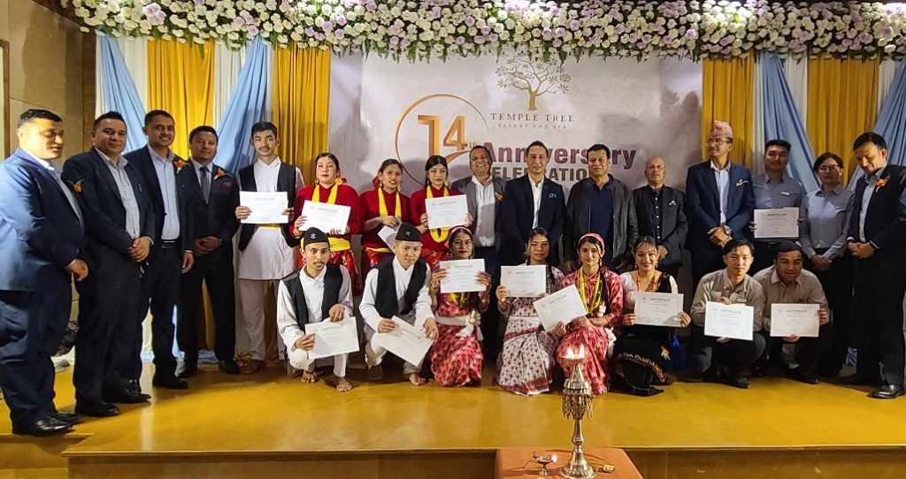 टेम्पल ट्री १५ औं वर्षमा, कर्मचारीलाई सम्मानसहित आश्रमलाई सहयोग