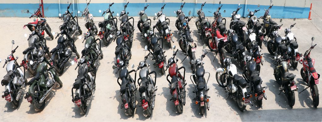 मोडिफाई गरिएका ३५ मोटरसाइकल प्रहरी फन्दामा