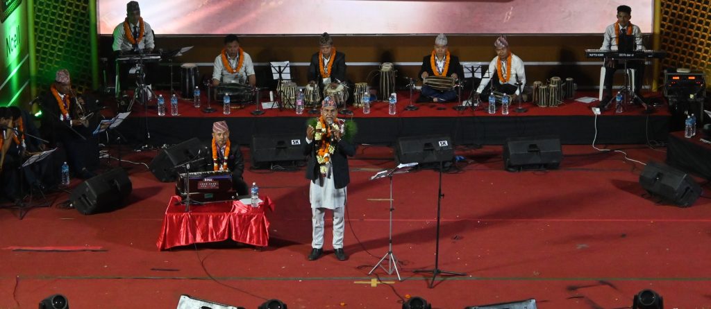 पोखरा सभागृहमा गुञ्जिए पुरुषोत्तम न्यौपाने