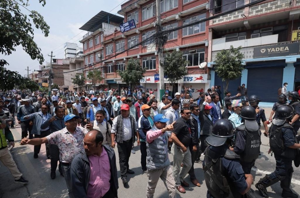 ९ बुँदे सहमति अनुमाेदन भएसंगै रोकियो शिक्षक आन्दोलन