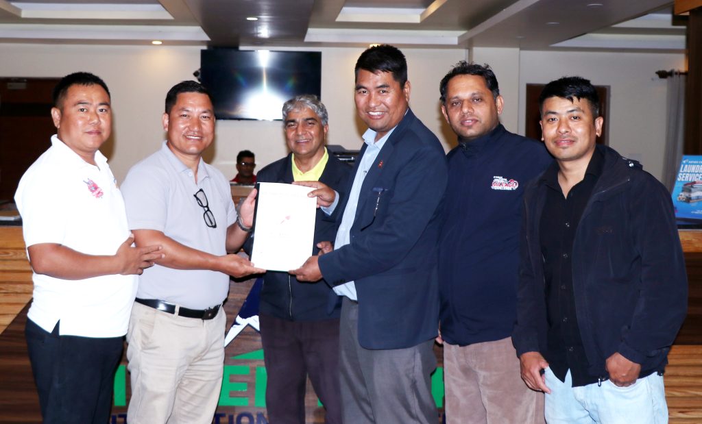 पोखरा स्पोर्टस् अवार्डलाई होटल टास्क इन्टरनेशनलको सहयोग