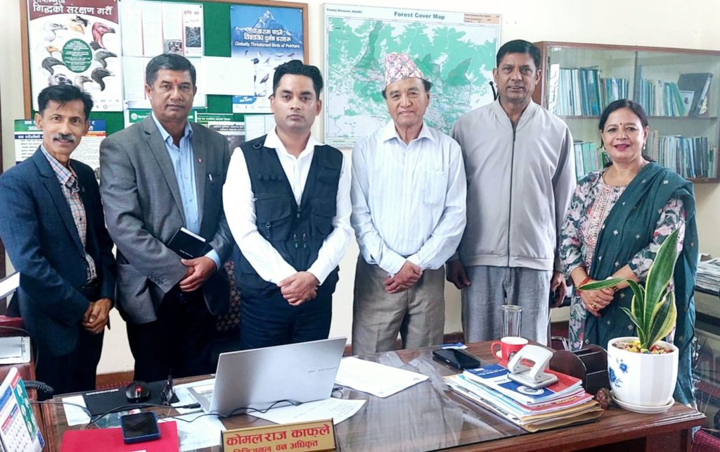 बरपिपल काट्नेलाई कारबाहीका लागि दुई नागरिक संस्थाको ताकेता