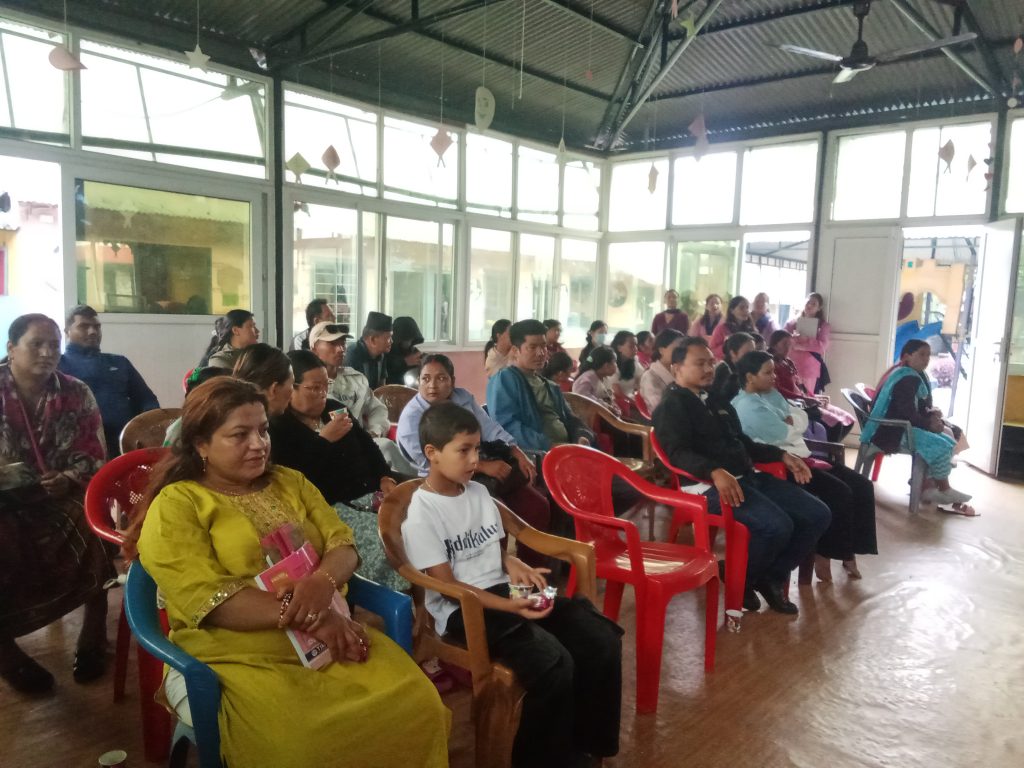 पोखरा एकेडेमी स्कुलमा अभिभावक भेला