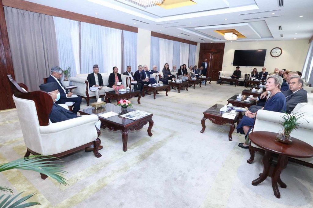 प्रधानमन्त्रीसँग युरोपियन युनियनका राजदूतहरुको शिष्टाचार भेट