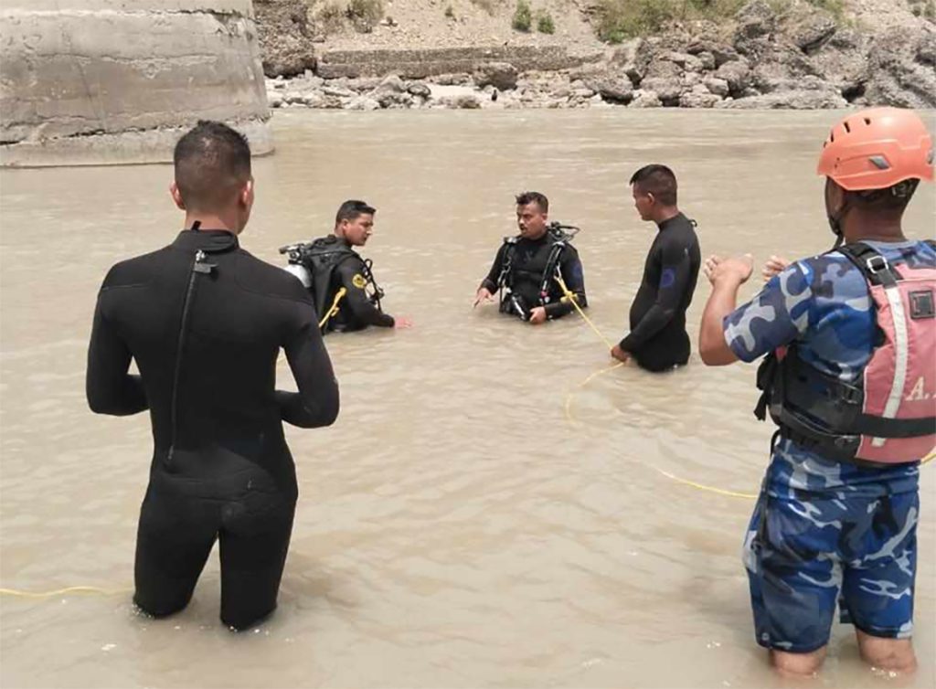 हेम्जास्थित मर्दी खोलामा पौडी खेल्ने क्रममा डुबेर २ बालकको ज्यान गयो