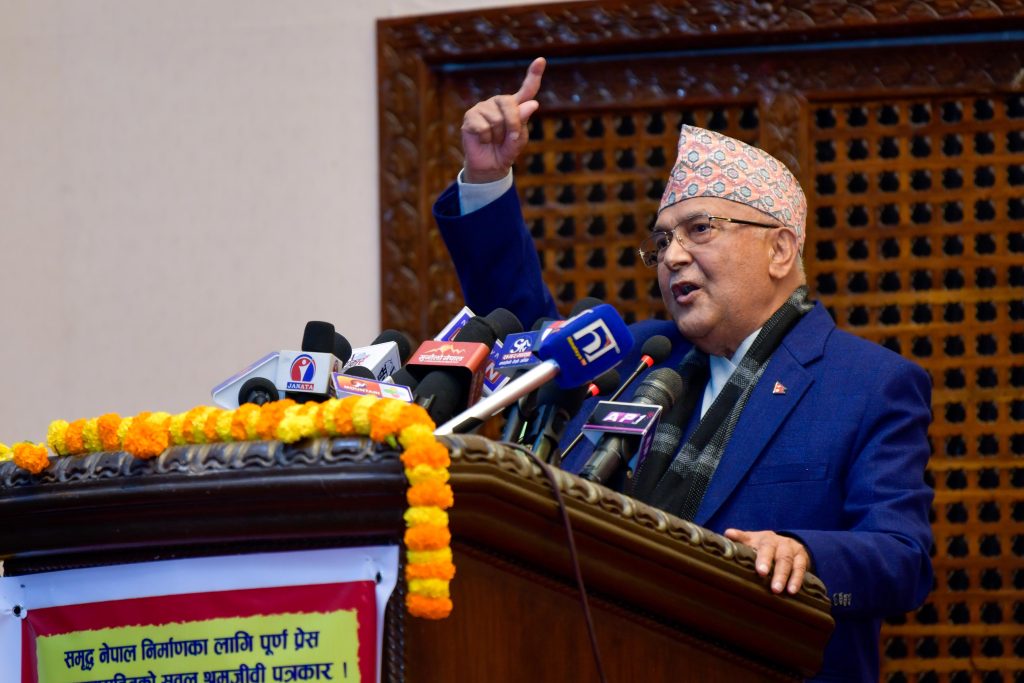 सामाजिक सञ्जालमाथिको प्रतिबन्धबारे बोले ओली, भने,‘देशलाई हेपेको सहन सकिँदैन’