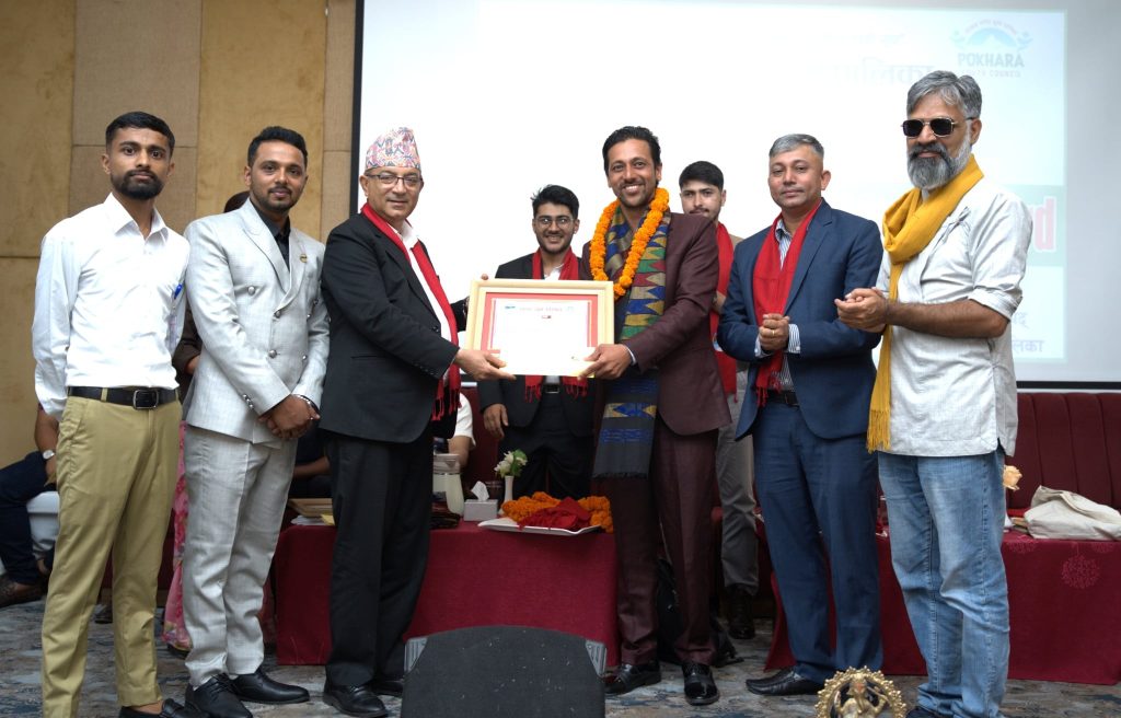 पत्रकार अमृत सुवेदीसहित विभिन्न क्षेत्रका ६ उत्कृष्ठ युवा पुरस्कृत