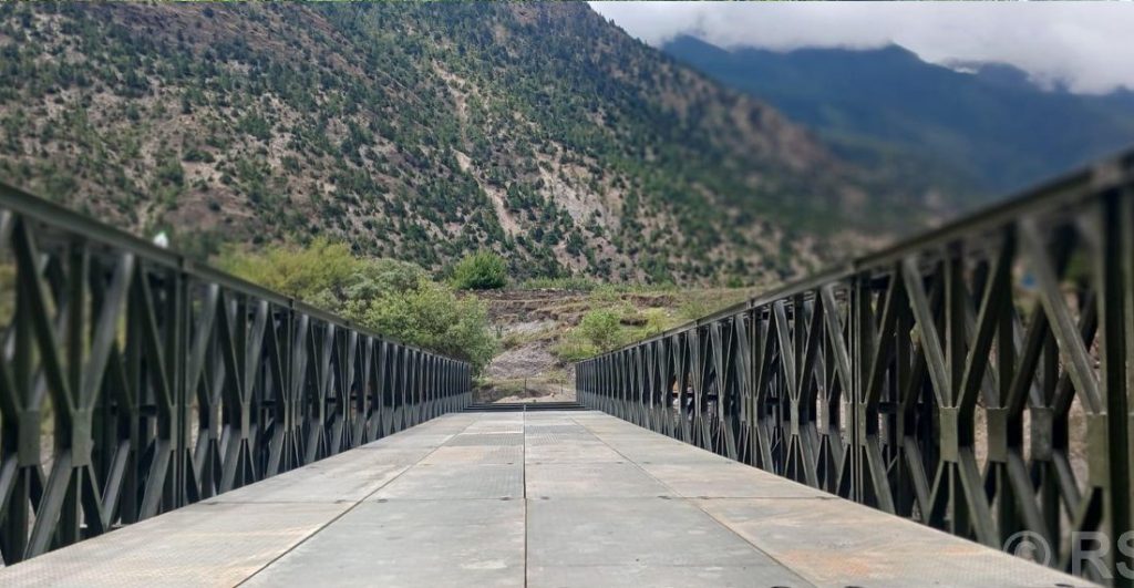 मुस्ताङस्थित कालीगण्डकी नदीमा बेलिब्रिज जडान
