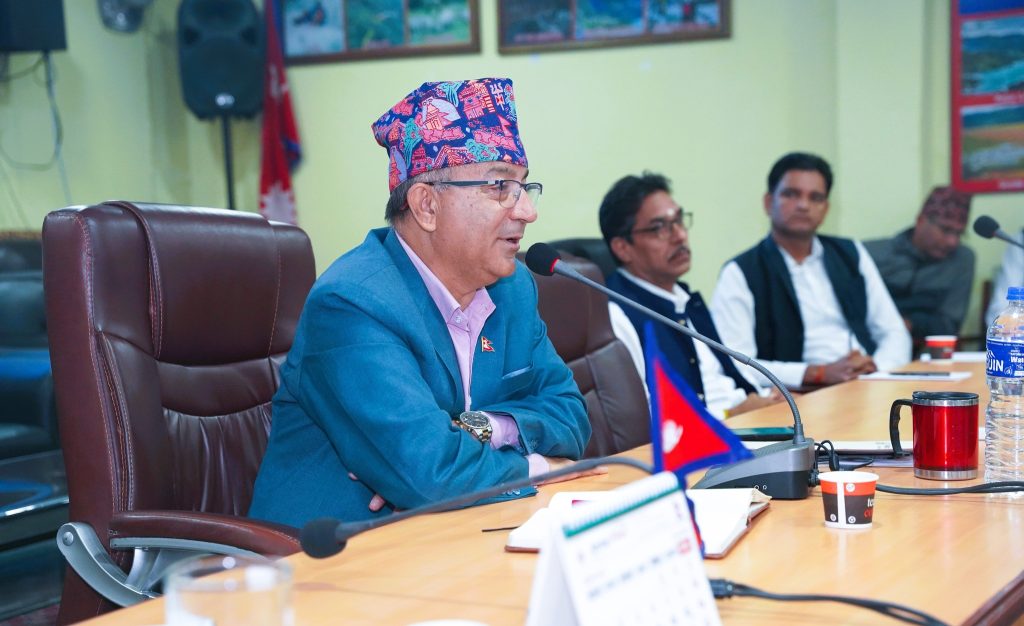 कार्य सम्पादनमा अब्बलता देखाउन महानगर प्रमुख आचार्यको निर्देशन