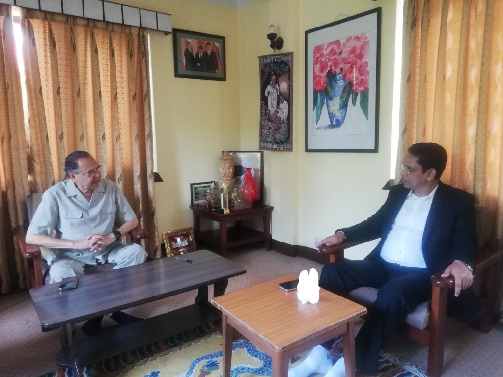 डल्लुमा झलनाथ र प्रकाण्ड भेटवार्ता