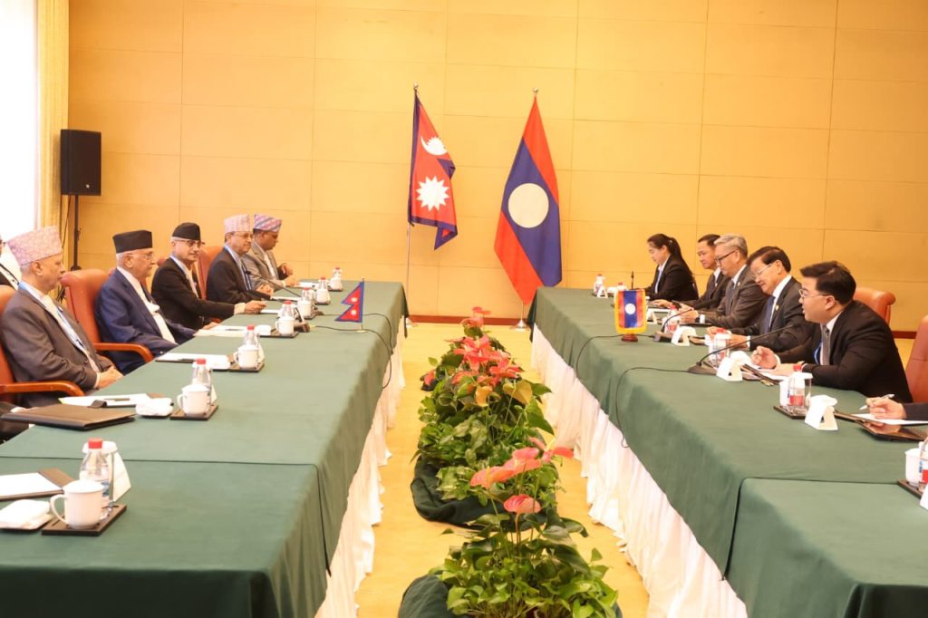 प्रधानमन्त्री ओली र लाओ जनतान्त्रिक गणतन्त्रका राष्ट्रपतिबिच भेटवार्ता