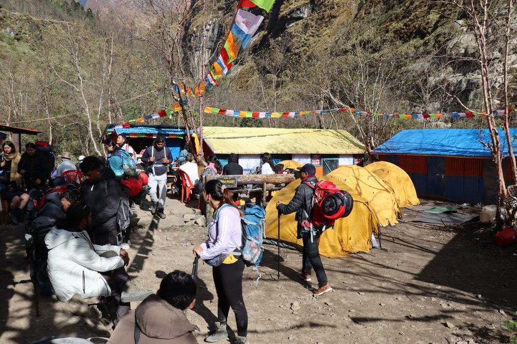 मुस्ताङ र अन्नपूर्ण आधार शिविरमा पर्यटकको भिड, आवास व्यवस्थापनमा चुनौती