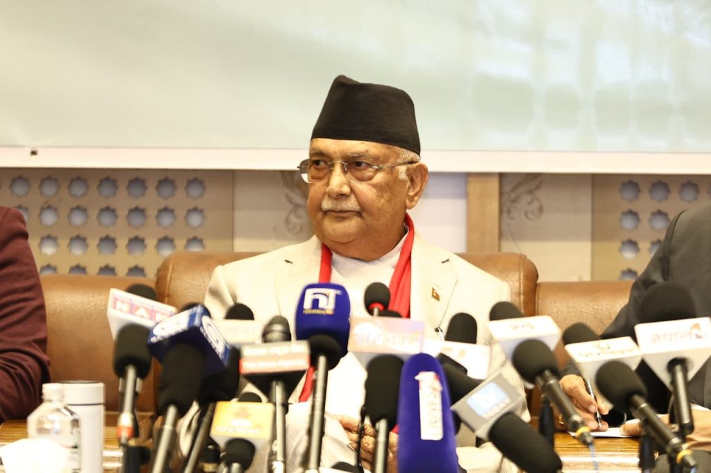 जेनजीका नाममा हुने आतङ्क रोक्न ओलीको आग्रह, दुर्गा प्रसाईलाई तुरुन्त छाड्न माग