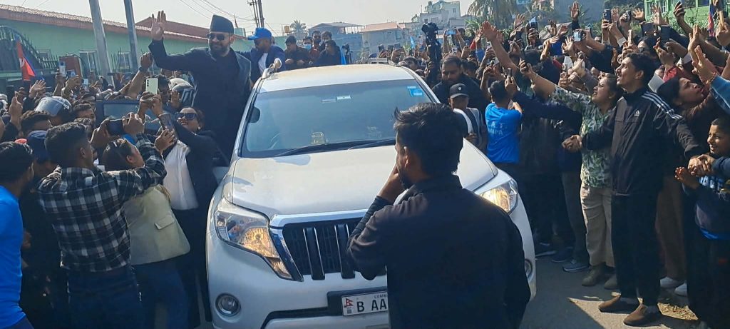 झापा–५ मा बालेनले गरे उम्मेदवारी दर्ता