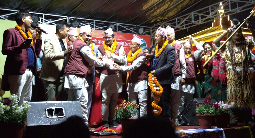 पोखरा -४ ले आयोजना गरेको भजन प्रतियोगितामा धर्मस्थली भजन समूह प्रथम