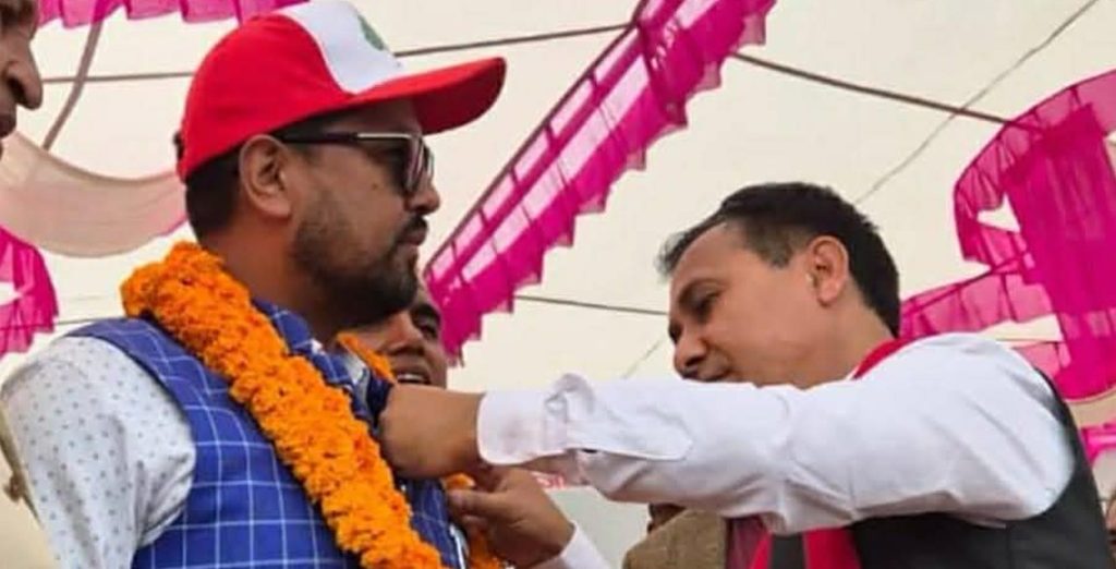 रास्वपा नवलपरासीका सभापति ठकुरी कांग्रेसमा प्रवेश